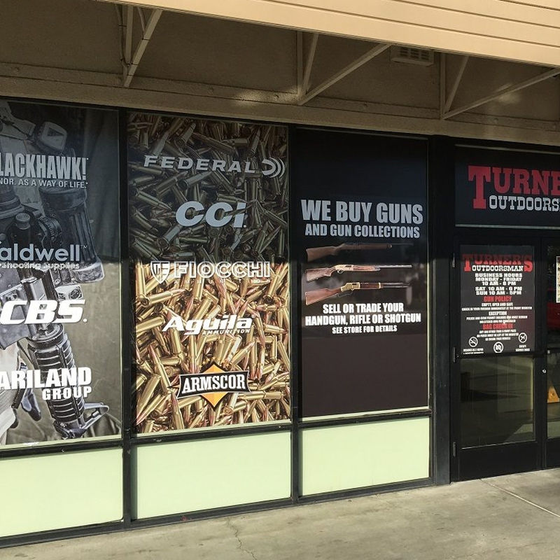 Оклейка пленкой витрин, окон